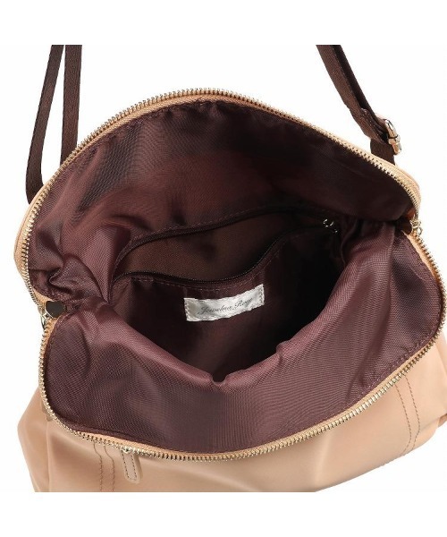 Jewelna Rose(ジュエルナローズ)の「フラッフィー ショルダーバッグ(ショルダーバッグ・レディース・ブラック/ネイビー/ベージュ・FREE)」の13枚目の写真