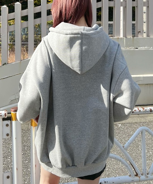 Figments（フィグメンツ）の「【裏起毛】OUTFITハーフジップパーカー（パーカー・レディース・ブラック/グレー・FREE）」の17枚目の写真