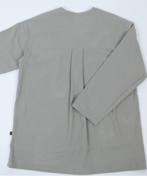S'more(スモア)の「V NECK SLEEPING SHIRTS(シャツ/ブラウス・レディース・ベージュ/ブラウン/ホワイト/カーキ/グレー・SMALL/MEDIUM/LARGE/X-LARGE)」の15枚目の写真