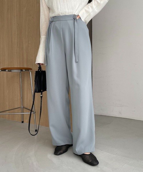 CAPRICIEUX LE'MAGE(カプリシューレマージュ)の「Wベルトストレートパンツ(その他パンツ・レディース・ブラック/ミント/ピンク/ホワイト系その他・36/38)」の4枚目の写真