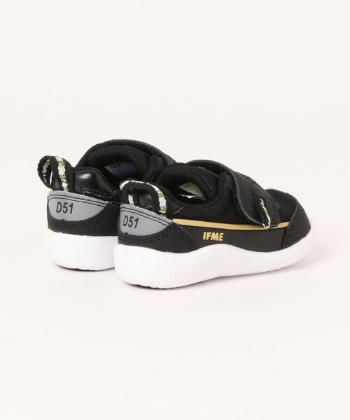 IFME（イフミー）の「IFME イフミー IFME×TRAIN ベビー シューズ【SLコラボ/軽量】デゴイチ D51形200号機SL 20-3407（スニーカー・キッズ・ブラック/カーキ/レッド/ブルー/イエロー・15.0cm/13.5cm/12.5cm/14.0cm/14.5cm/13.0cm/12cm）」の6枚目の写真
