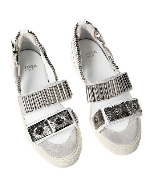 TOGA PULLA（トーガ　プルラ）の「TOGA PULLA メタルスニーカーサンダル（サンダル・レディース・ホワイト/ブラック・35/38/36/37/39）」の8枚目の写真
