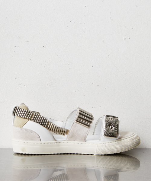 TOGA PULLA（トーガ　プルラ）の「TOGA PULLA メタルスニーカーサンダル（サンダル・レディース・ホワイト/ブラック・35/38/36/37/39）」の13枚目の写真
