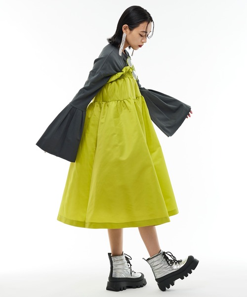 Narcissus（ナルシス）の「【SINN】Narcissusオリジナル  2WAYギャザーナイロンスカート（スカート・レディース・ブラック/イエロー・FREE）」の21枚目の写真