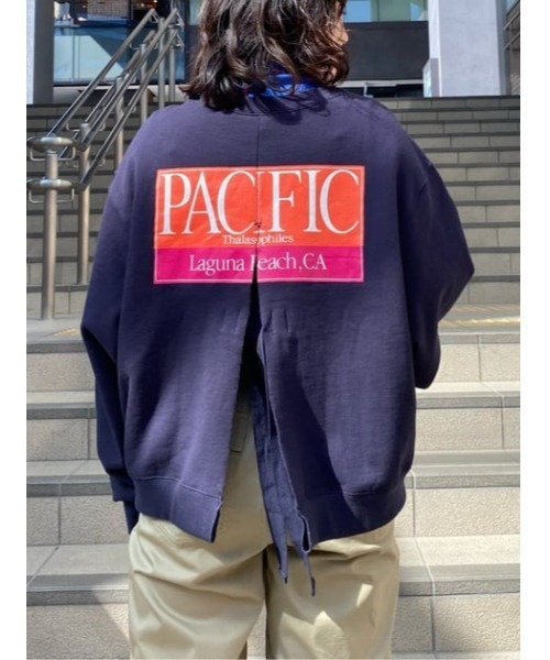 MOUSSY(マウジー)の「BACK SLIT プルオーバー(スウェット・レディース・ホワイト/杢グレー/ダークネイビー・FREE)」の19枚目の写真