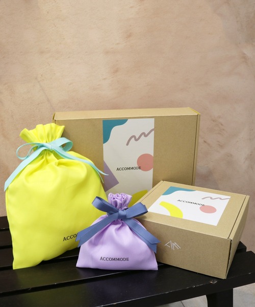 ACCOMMODE（アコモデ）の「ACCOMMODEオリジナル　GIFT BOX M（ラッピングキット・レディース・イエロー・M）」の7枚目の写真