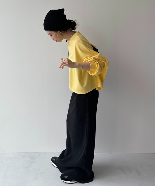 wee9s（ウィークス）の「super loose light sweatee / スーパールーズライトスウェッティー（Tシャツ/カットソー・レディース・アイボリー/ブラック/ピンク/ベビーピンク/グレー/チェリーピンク/オレンジ/レッド/パープル/ネイビー/ライトイエロー/ブルー/グリーン/スカイブルー/ライラック/ブラック系2/ターコイズブルー/ブラウン・FREE/SHORT/MEDIUM）」の13枚目の写真