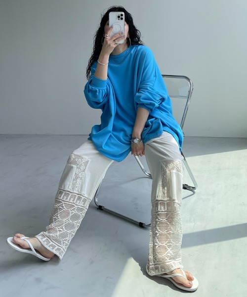 wee9s（ウィークス）の「super loose light sweatee / スーパールーズライトスウェッティー（Tシャツ/カットソー・レディース・アイボリー/ブラック/ピンク/ベビーピンク/グレー/チェリーピンク/オレンジ/レッド/パープル/ネイビー/ライトイエロー/ブルー/グリーン/スカイブルー/ライラック/ブラック系2/ターコイズブルー/ブラウン・FREE/SHORT/MEDIUM）」の9枚目の写真