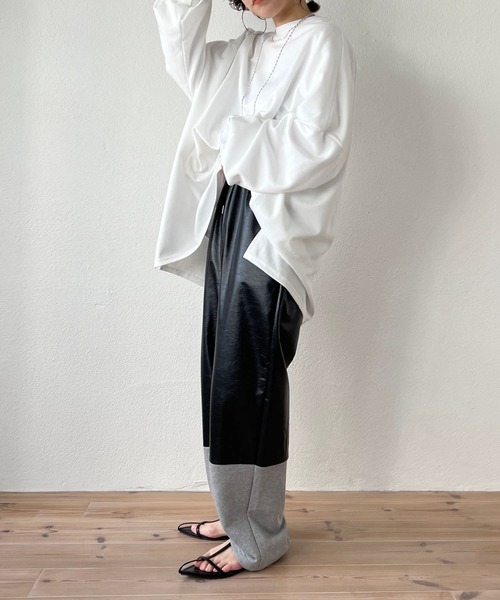 wee9s（ウィークス）の「super loose light sweatee / スーパールーズライトスウェッティー（Tシャツ/カットソー・レディース・アイボリー/ブラック/ピンク/ベビーピンク/グレー/チェリーピンク/オレンジ/レッド/パープル/ネイビー/ライトイエロー/ブルー/グリーン/スカイブルー/ライラック/ブラック系2/ターコイズブルー/ブラウン・FREE/SHORT/MEDIUM）」の20枚目の写真