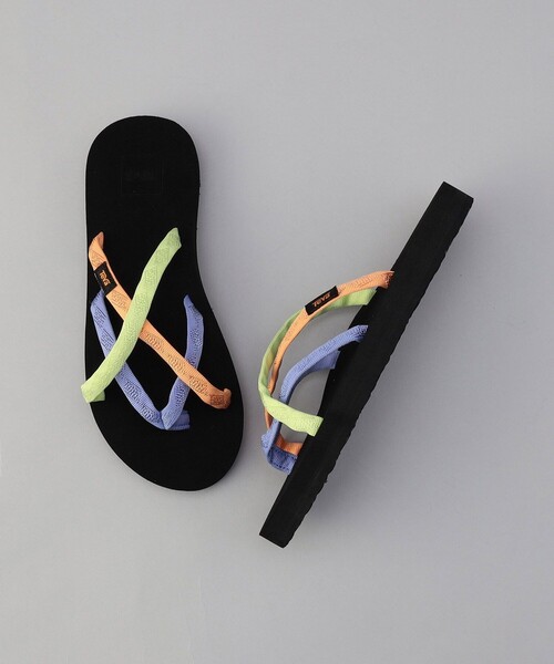 FREAK'S STORE(フリークスストア)の「【限定商品】Teva/テバ W OLOWAHU/オロワフ(サンダル・レディース・ブラック/ブラウン/パープル・6/8/7)」の3枚目の写真