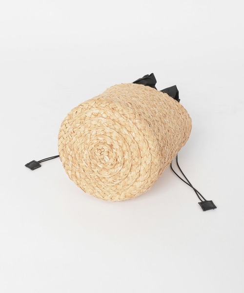 Andemiu（アンデミュウ）の「ラフィアフリルバケツBAG 187511（かごバッグ・レディース・グレイッシュベージュ/ピンク/ブラック・FREE）」の16枚目の写真