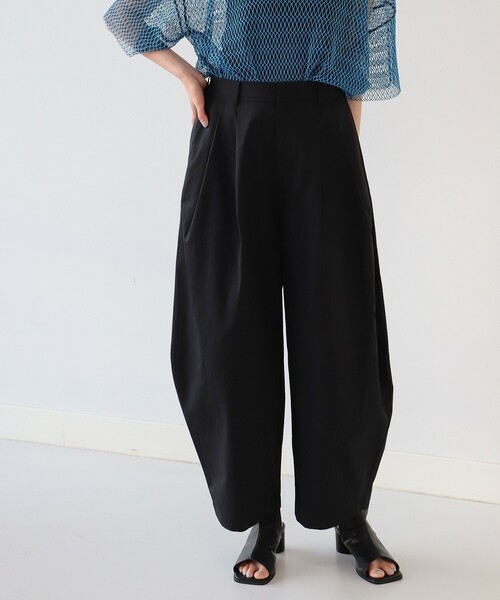 Ray BEAMS(レイビームス)の「Ray BEAMS / ニーシーム ワイドパンツ(その他パンツ・レディース・ブラック/ライトグレー・0/1)」の10枚目の写真