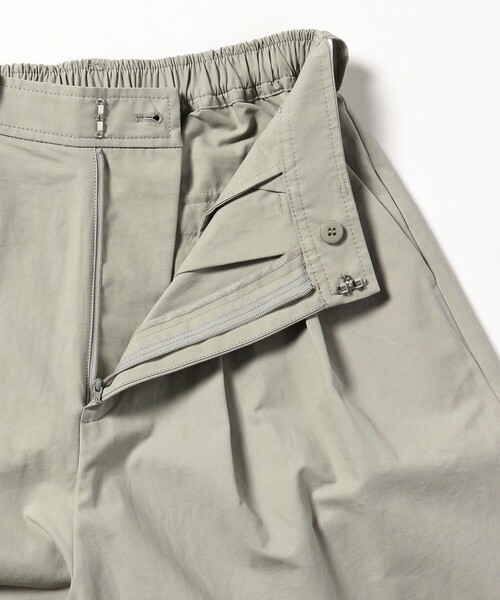 Ray BEAMS(レイビームス)の「Ray BEAMS / ニーシーム ワイドパンツ(その他パンツ・レディース・ブラック/ライトグレー・0/1)」の14枚目の写真