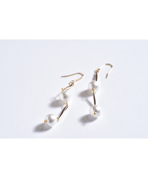 tone(トーン)の「【Astyle】2連コットンパールステンレスピアス(MA)(ピアス(両耳用)・レディース・ゴールド・FREE)」の3枚目の写真