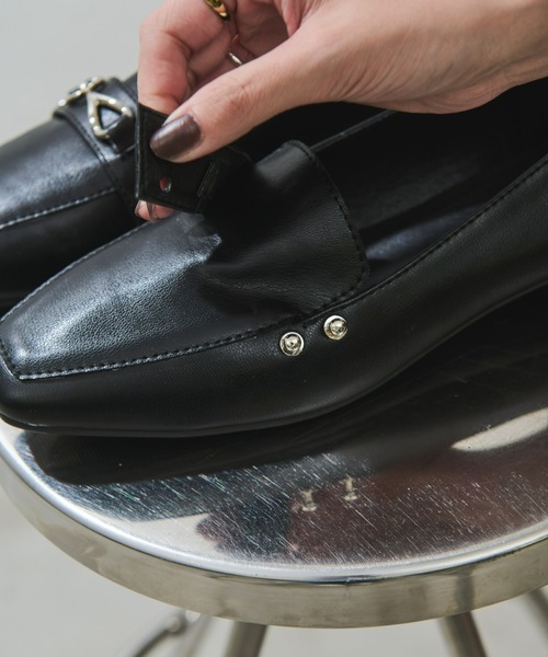 Aunt Marie's(アントマリーズ)の「スクエアトゥ3WAYビットローファー(ローファー・レディース・アイボリー/ブラック/ベージュ・S/M/L)」の21枚目の写真