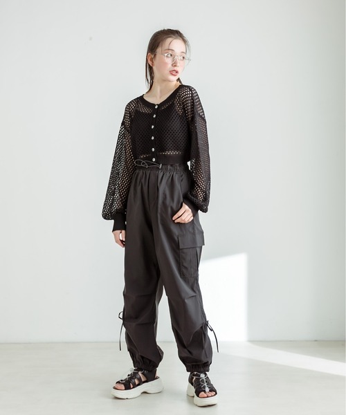 OLIVE des OLIVE（オリーブデオリーブ）の「NEW裾スリットリボンカーゴパンツ　1031020120（カーゴパンツ・レディース・ピンク/オフホワイト/ブラック/サックスブルー・FREE）」の13枚目の写真