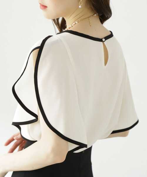 PROPORTION BODY DRESSING(プロポーションボディドレッシング)の「バイカラーラッフルスリーブブラウス / 1213210501(シャツ/ブラウス・レディース・グレー/ブラック/ホワイト系その他・SMALL/MEDIUM)」の7枚目の写真