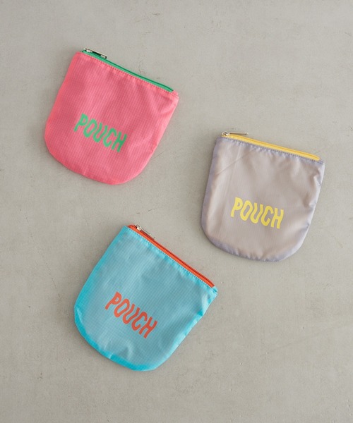 BIRTHDAY BAR（バースデイバー）の「フラットラウンドポーチ（ポーチ・レディース・グレー/ピンク/ブルー・フリー）」の5枚目の写真