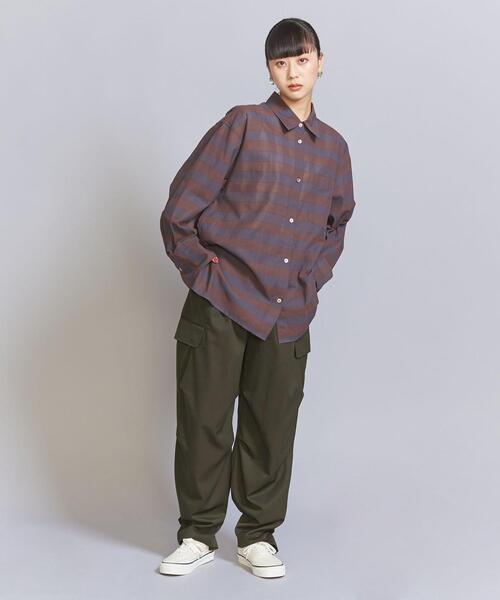 BEAUTY&YOUTH UNITED ARROWS(ビューティーアンドユースユナイテッドアローズ)の「毛ナイロンブレンド カーゴパンツ(カーゴパンツ・レディース・ネイビー/オリーブ・M/S)」の13枚目の写真