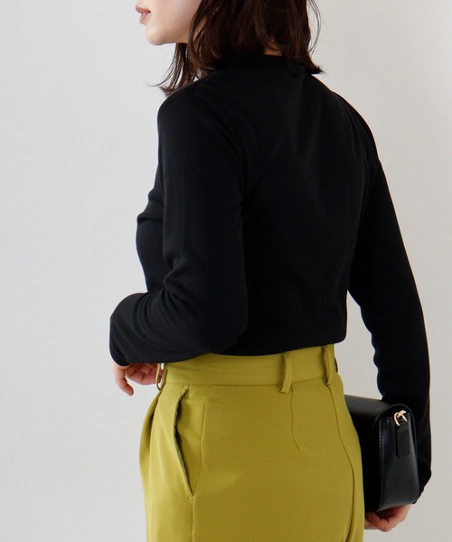 FUNALIVE（ファンアライブ）の「PAGE ONE ひまわりオイル加工ハイネック長袖（Tシャツ/カットソー・レディース・チャコール/ボルドー/パープル/ブラック/グリーン/ベージュ・LL/L/M）」の15枚目の写真