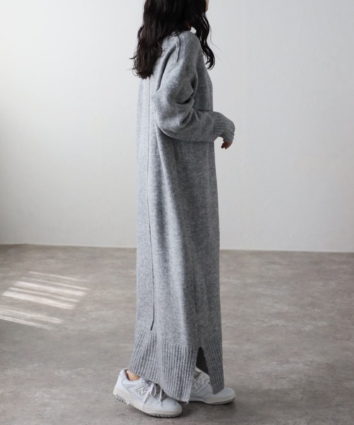 2023 A/W新作】センターシームニットワンピース（ワンピース）｜amini