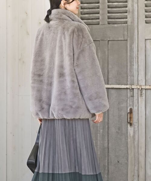 rps（アールピーエス）の「フェイクファースタンドコート（ブルゾン