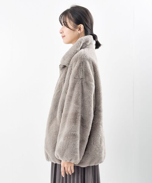 新品同様✩リバーシブル✩ロシアンリス✩グレー系✩ファーコート✩柔らか✩艷やか フェイクファースタンドコート（ブルゾン）｜rps（アールピーエス）の