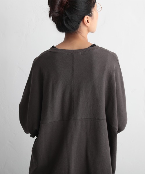 soulberry（ソウルベリー）の「僕と私の、ヘンリーネックなロンT（Tシャツ/カットソー・レディース・ブラウン/ホワイト/ブラック・3/2/4）」の11枚目の写真