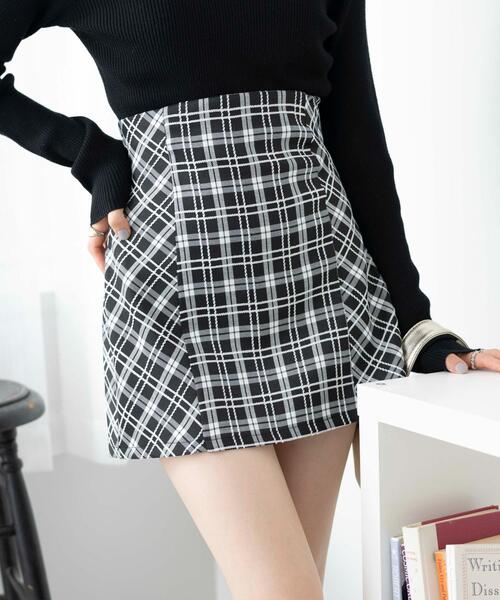 WEGO(ウィゴー)の「WEGO/チェック切替ミニスカート(スカート・レディース・グリーン系その他2/ブラウン系その他2/ブラック系その他2・FREE)」の9枚目の写真