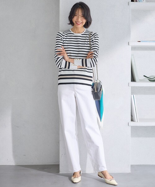 23区（ニジュウサンク）の「【CLASSY.6月号掲載/洗える】23区DENIM コクーンシルエット パンツ（デニムパンツ・レディース・スカイブルー系/ネイビー系/ホワイト系・50/48/46/44）」の22枚目の写真