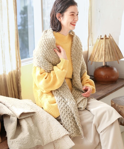 niko and（ニコアンド）の「サイドスリットウール混タートルプル