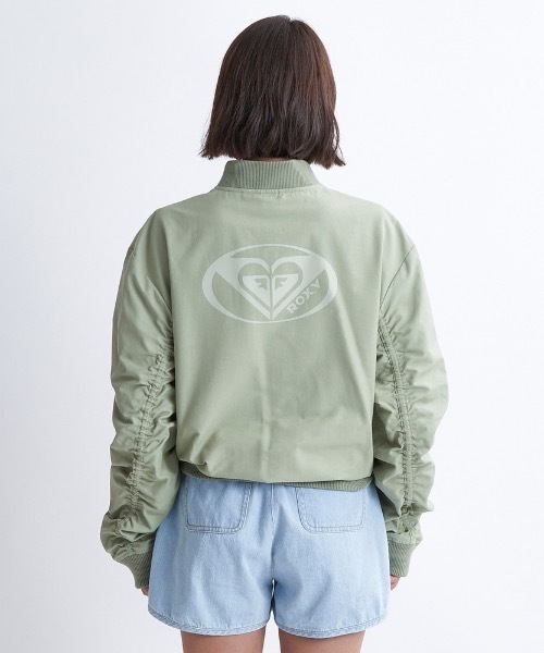 ROXY（ロキシー）の「DARING/ロキシーショートレングスボリューミーMA-1ブルゾンジャケット（MA-1・レディース・ブラック/ホワイト/カーキ・MEDIUM/LARGE/SMALL）」の17枚目の写真