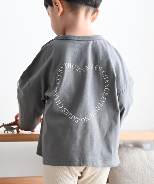 PUPPAPUPO(プッパプーポ)の「オーバーサイズ 長袖 Tシャツ プリント(Tシャツ/カットソー・キッズ・チャコールグレー/ベージュ/ホワイト系その他/アイボリー/ホワイト系その他2/ミント/チャコール/モカ/ホワイト/ホワイト系その他3/グレー系その他・100/90/130/80/120/110)」の7枚目の写真
