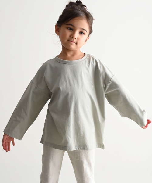 PUPPAPUPO(プッパプーポ)の「オーバーサイズ 長袖 Tシャツ プリント(Tシャツ/カットソー・キッズ・チャコールグレー/ベージュ/ホワイト系その他/アイボリー/ホワイト系その他2/ミント/チャコール/モカ/ホワイト/ホワイト系その他3/グレー系その他・100/90/130/80/120/110)」の21枚目の写真