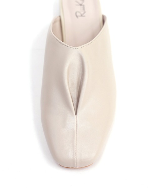 RiiiKa（リーカ）の「【RiiiKa/リーカ】ギャザーフラットミュール（サンダル・レディース・アイボリー/ブラウン系その他/ブラック・LL/L/M/S）」の15枚目の写真