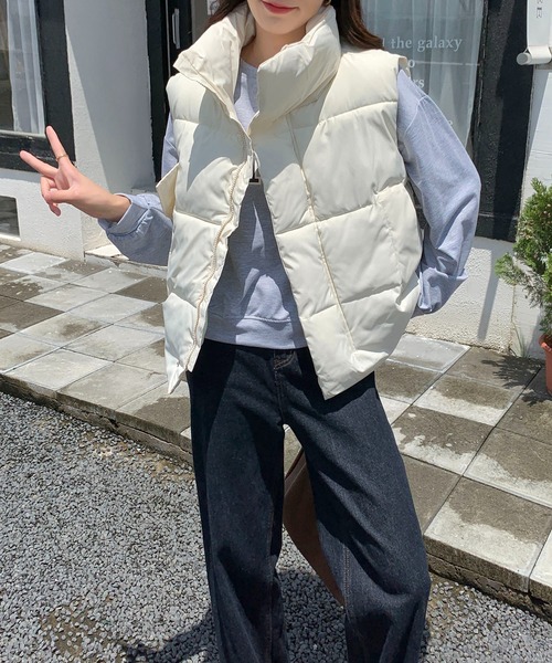 SHEPP(シープ)の「スタンドネック 中綿ベスト(ベスト・レディース・ホワイト/ブラック・L/M/S)」の4枚目の写真