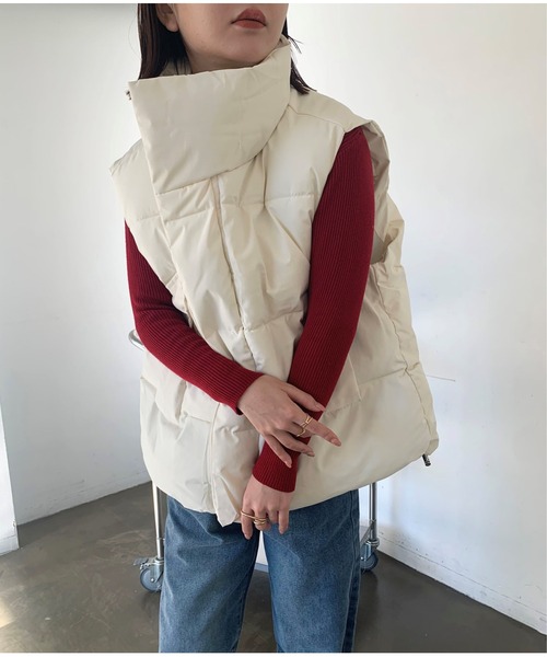SHEPP(シープ)の「スタンドネック 中綿ベスト(ベスト・レディース・ホワイト/ブラック・L/M/S)」の9枚目の写真