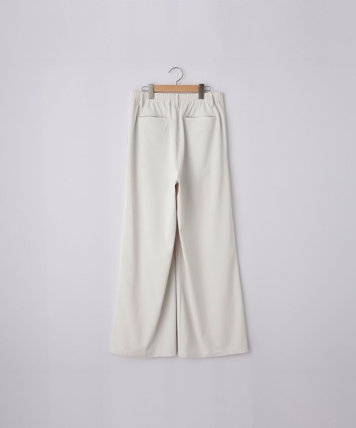 SERACE（セラス）の「【SERACE】Loose drape two tuck easy wide pants / ルーズドレープ2タックイージーワイドパンツ（スラックス・メンズ・ブラック/モカ/アイボリー・L/M）」の19枚目の写真