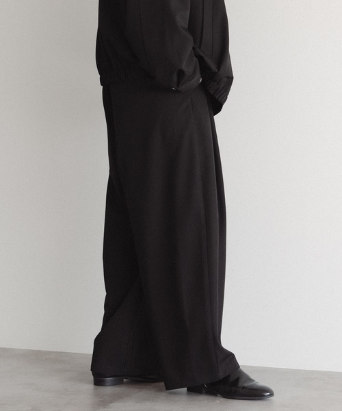 epnok（エプノック）の「ハイウエストタックワイドパンツ（スラックス・メンズ・ブラック/チャコールグレー・SMALL/MEDIUM/LARGE）」の5枚目の写真