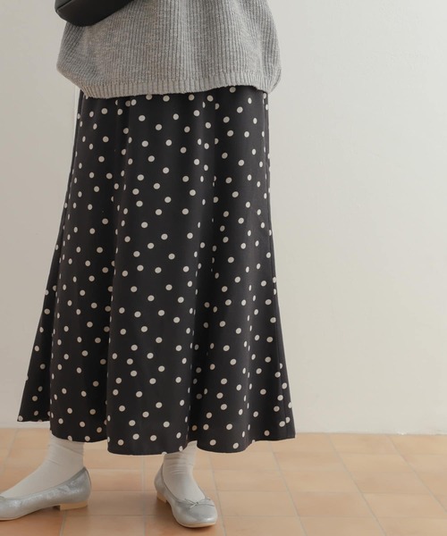URBAN RESEARCH DOORS（アーバンリサーチドアーズ）の「ドットプリントフレアスカート（スカート・レディース・ブラック系その他/グレー系その他・MEDIUM）」の11枚目の写真