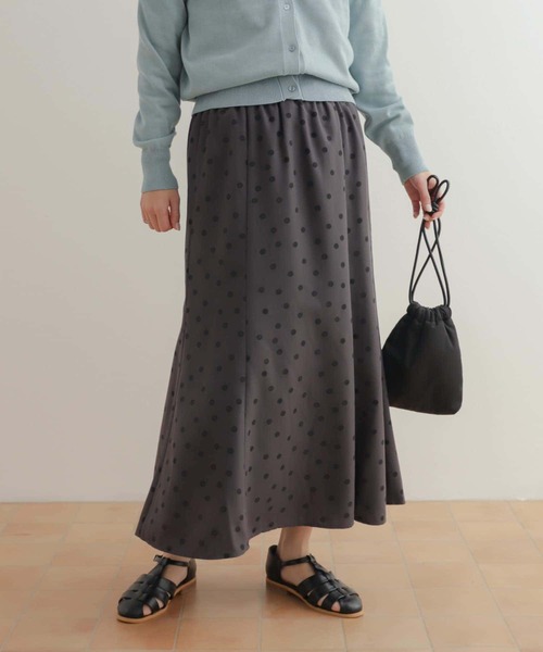 URBAN RESEARCH DOORS（アーバンリサーチドアーズ）の「ドットプリントフレアスカート（スカート・レディース・ブラック系その他/グレー系その他・MEDIUM）」の20枚目の写真