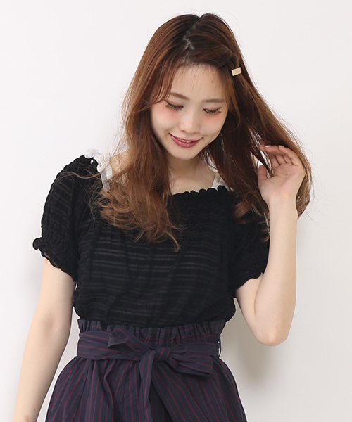 one after another NICE CLAUP（ワンアフターアナザーナイスクラップ）の「【ナイスクラップ】シャドーボーダーシャーリングプルオーバー（Tシャツ/カットソー・レディース・オフホワイト/カーキ/ブラック・FREE）」の12枚目の写真