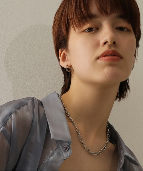 ORLEAN（オルレアン）の「【ORLEAN】マットフープピアス 15ｍｍ（ピアス（両耳用）・レディース・シルバー/ゴールド・フリー）」の8枚目の写真