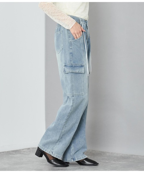 CHILLE（チル）の「デニム カーゴパンツ（デニムパンツ・レディース・ブルー・FREE）」の3枚目の写真