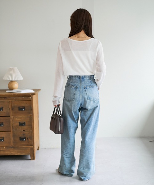 DISCOAT（ディスコート）の「【WEB限定】ラメシアー袖切替プルオーバー（Tシャツ/カットソー・レディース・グレー/ブルー/ミント/ホワイト×ホワイト/ブラック×ブラック/ホワイト×シルバー/ブラック系その他/ブラウン・FREE）」の14枚目の写真