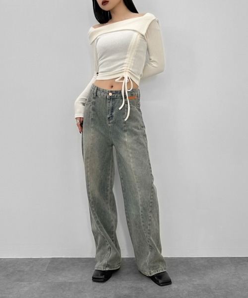 LVEU.(ラブユ.)の「【LVEU.】シャーリングオープンネックトップス / トップス リブ ニット ラペル シャーリング オフショル風 襟 フラップ クロップド ショート ブラック ネイビー(Tシャツ/カットソー・レディース・アイボリー/ブラック/ネイビー・FREE)」の14枚目の写真