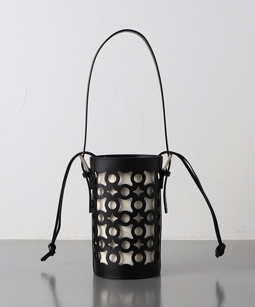 A VACATION（アヴァケーション）の「＜A VACATION＞RIN CUTWORK ショルダーバッグ（ショルダーバッグ・レディース・ブラック/ホワイト・FREE）」の2枚目の写真