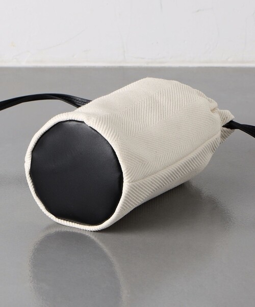 A VACATION（アヴァケーション）の「＜A VACATION＞RIN CUTWORK