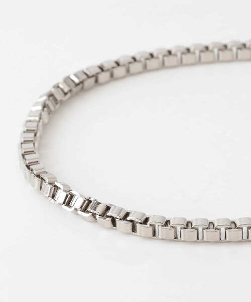 ITEMS URBANRESEARCH(アイテムズ アーバンリサーチ)の「Hawk Necklace 5643(ネックレス・メンズ・シルバー・-)」の7枚目の写真