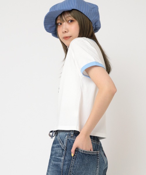 RNA(アールエヌエー)の「M2247 BLINDFOLD BEARミニT(Tシャツ/カットソー・レディース・ホワイト×ブルー/ピンク/ブラック×ホワイト・MEDIUM)」の4枚目の写真